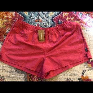 New Patagonia Women’s Barely Baggies Shorts